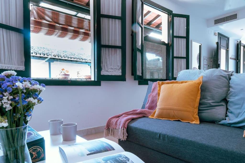 Apartamento Con Encanto En Patio Sevillano Exterior foto