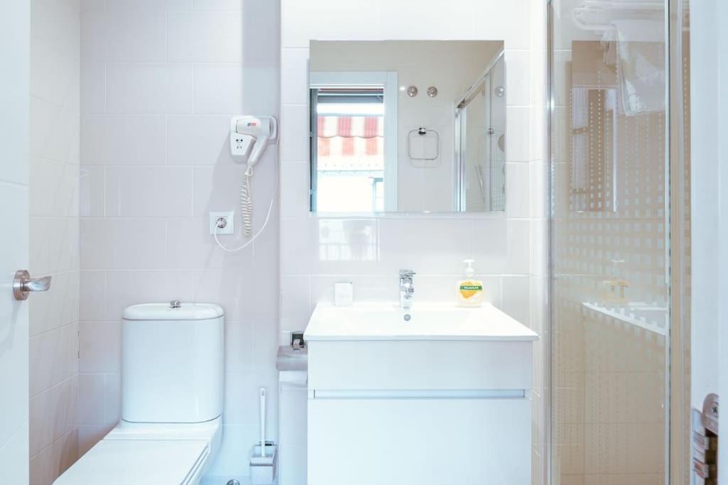 Apartamento Con Encanto En Patio Sevillano Exterior foto